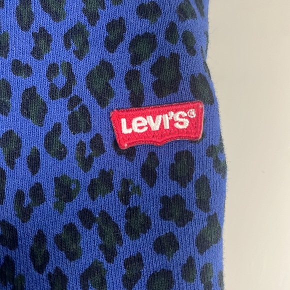 Levis Womens Plus Size Animal Print Hoodie size 3 - Picture 2 of 4